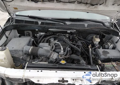 2010 Toyota Tundra Grade 4.6L V8 z USA, uszkodzony, nr VIN 5TFRM5F17AX010431